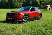 Test Čtyři měsíce s elektromobilem Mazda MX-30 – Na běžné jízdy ideální, delší trasy jsou trochu komplikovanější