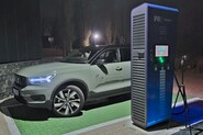 Jak rychle se nabije nové Volvo XC40 Recharge? Změřili jsme to!