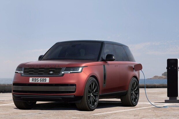 Plug-in hybridní Range Rover přichází a nastavuje nová měřítka