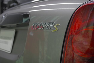 Podívejte se, jak vypadá plug-in hybridní MINI naživo