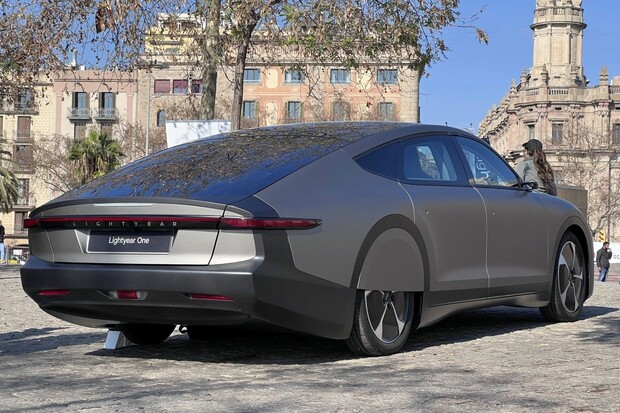 Úchvatný Lightyear One naživo z Barcelony. Podívejte se na fotky