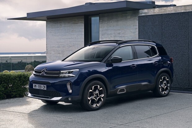 Citroën C5 Aircross dostal výrazný facelift. Ceny nezvýšil
