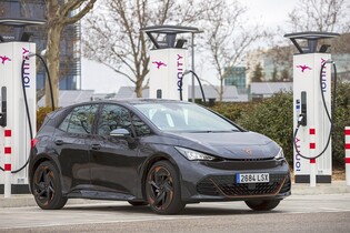 Cupra Born: už žádné pípání čipem ani focení QR kódů