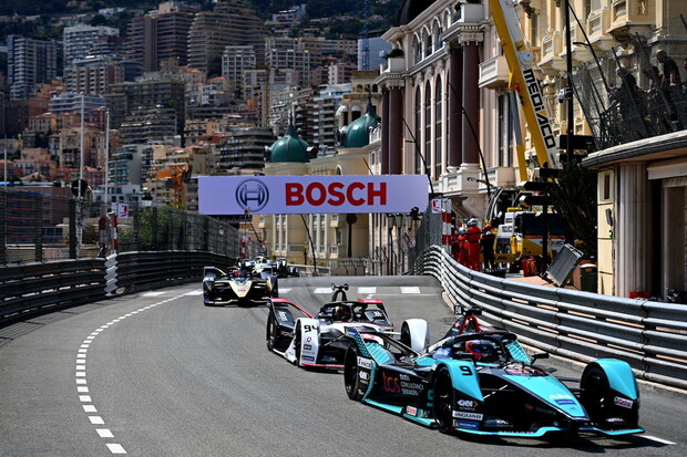 Názor: Monako ukázalo, že Formule E může být zábavnější než F1