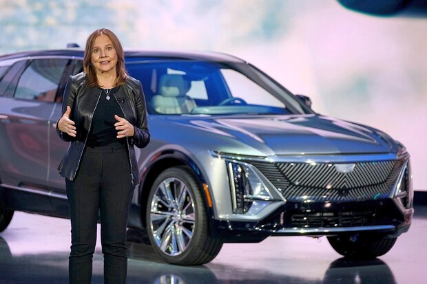 Ředitelka General Motors: porazíme Teslu, půjdeme na to lépe než ona