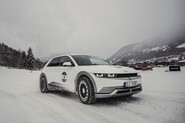 Test Projeli jsme elektromobil Hyundai Ioniq 5 na ledu a sněhu – Jak si vede v porovnání s ostatními vozy 4×4?