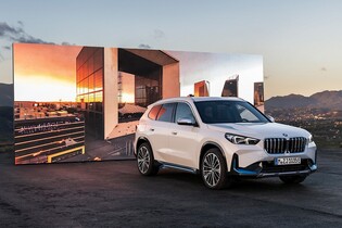 BMW iX1. Elektrická pohádka pro mladé