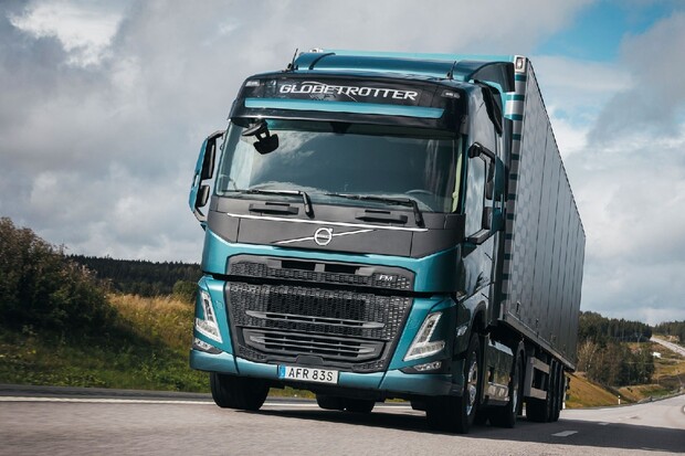 Samsung a Volvo oslavují partnerství související s bateriemi pro elektromobily