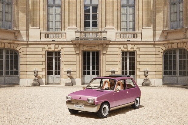 Oživení Renaultu 5 ve velkém stylu. Nechybí mramor, slunce a zlato