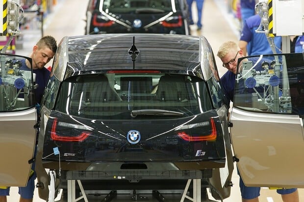 BMW i3 přepsalo historii elektromobility. A to hned několikrát