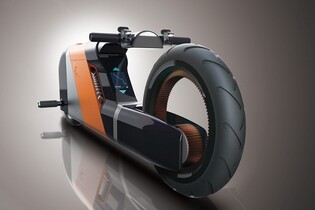 To tu ještě nebylo. Čínský dvoucestný motocykl jezdí i po kolejích