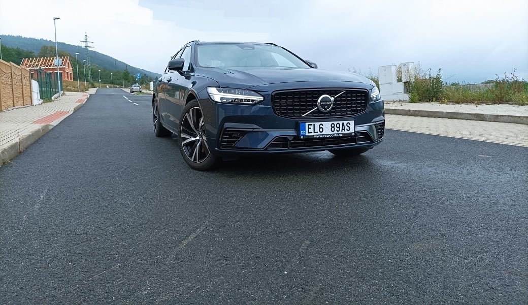 Volvo V90 T8 Recharge AWD (2022)
