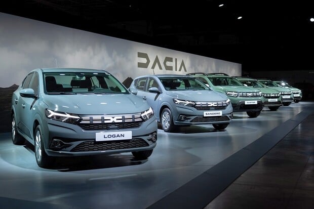 Dacia chystá pro pařížský autosalon překvapení. A ne jediné