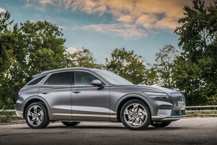 Luxusní elektrické SUV Genesis GV70 dorazilo do Evropy. Nabíjí se rychleji než Taycan