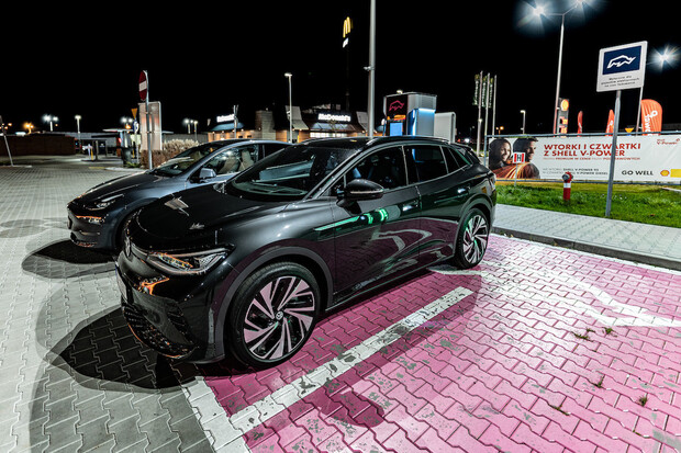 Elektromobilem do Polska