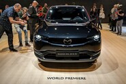Mazda MX-30 s dojezdem 600 km? Představuje se MX-30 R-EV – Bruselský autosalon 2023