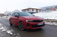 Test Opel Astra 1.6 Turbo PHEV GS Line – Vydařenější koncernový sourozenec
