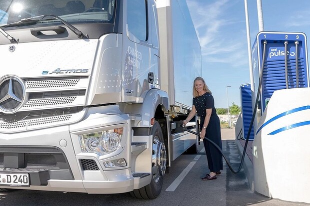 V Evropě vznikl první koridor pro elektrickou dálkovou kamionovou dopravu