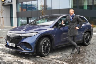 Zvládne Mercedes EQS SUV trasu Praha – Brno a zpět bez nabíjení?