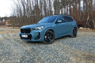 BMW X1 xDrive23i (2023)