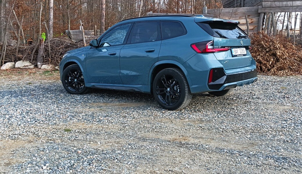 BMW X1 xDrive23i (2023)