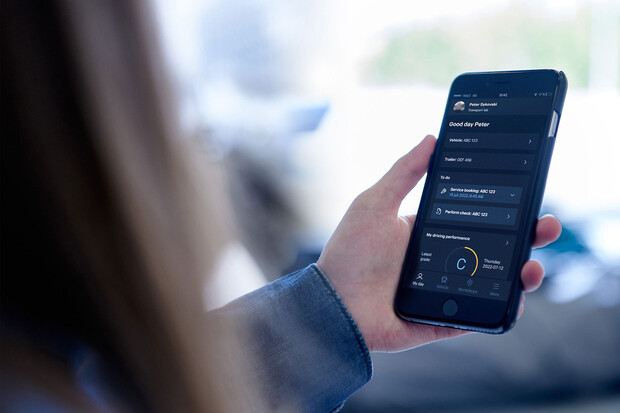 I řidičům nákladních aut usnadní život aplikace k autu, přichází s ní Scania