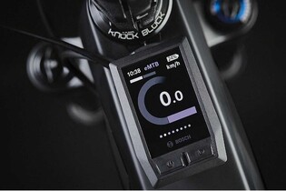 Nová elektrická horská kola Trek Rail využívají technologii Bosch Smart System