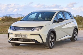 BYD uvádí do Evropy zatím nejlevnější elektromobil, nechybí mu styl