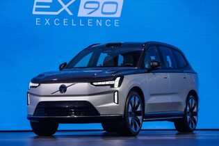 Volvo udělalo rázný krok. U modelů EX90 a ES90 zmizí revoluční prvek výbavy