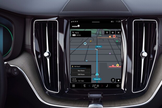 Novou aktualizaci pro vozy Volvo ocení každý. Přibyla totiž aplikace Waze