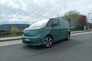 Test Volkswagen ID. Buzz Cargo (2023) – Pracant k pohledání