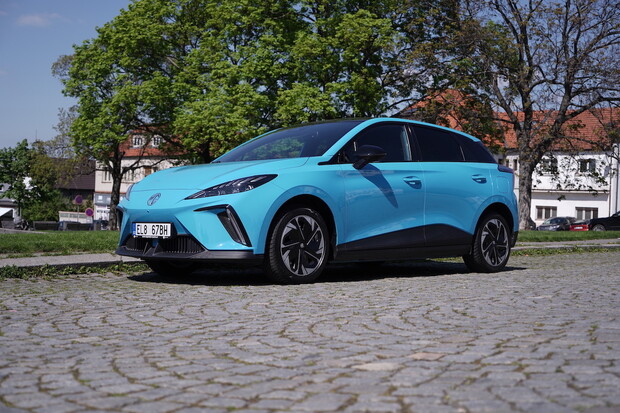 Ojeté elektromobily z Číny jsou pro Čechy stále zajímavější. Vede MG a Dongfeng