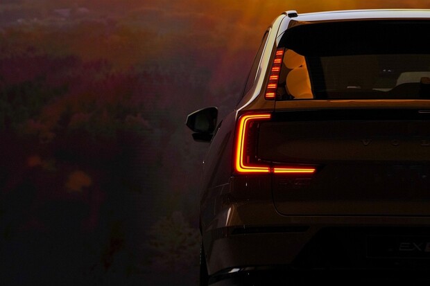 Výroba Volva EX90 se zpozdí. Už podruhé