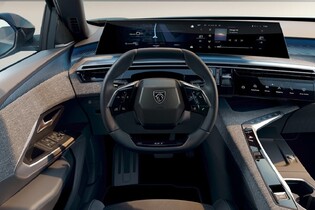 Peugeot odhaluje nový prvek Panoramic i-Cockpit. Poprvé se objeví u modelu 3008