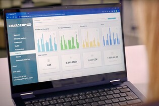 ChargeUp zabodoval, dostane na starost nabíječky v hlavním městě elektromobility