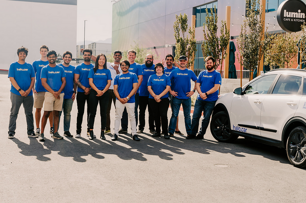 Lasvegaské ulice brázdí auta bez řidičů, nevyužívají přitom autonomní řízení