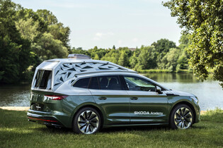 Prémiový elektrický kombík, cena modernizovaného Volkswagenu ID.3 a obytný Enyaq