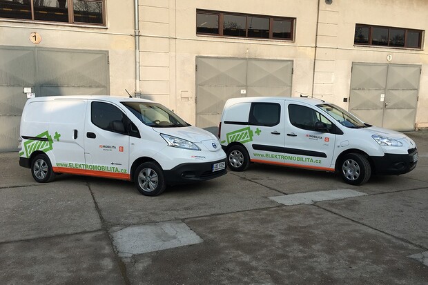 V elektromobilech už budou jezdit i zaměstnanci Ministerstva obrany