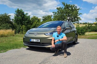 Novější a levnější. Projeli jsme faceliftovaný Volkswagen ID.3 v Česku