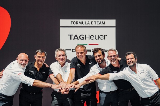 Porsche z Formule E neodejde, k účasti se zavázalo do roku 2026 