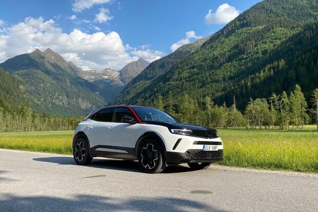 Opel Mokka-e pohledem výherce zápůjčky z ankety Elektromobil Roku 2022
