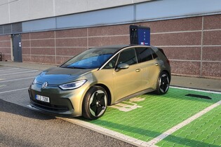 Ujede nový Volkswagen ID.3 na dálnici přes 400 km? Zjistili jsme to