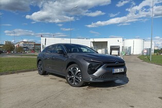 Testujeme Citroën C5 X PHEV 225