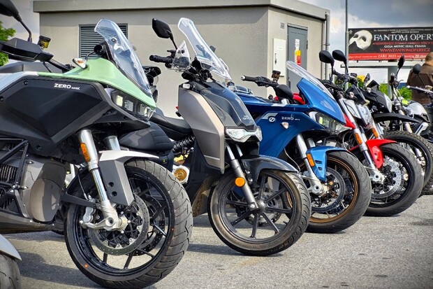 Byli jsme na srazu českých elektromotorkářů