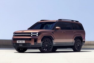 Hyundai Santa Fe. Hybridní kubíky