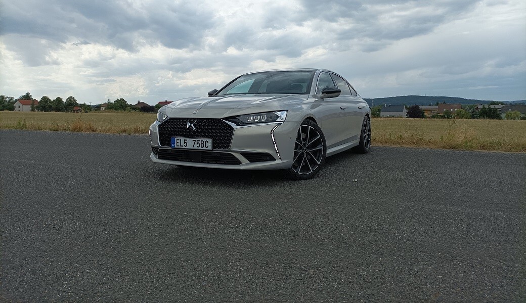 DS 9 E-Tense 360 4×4 Rivoli