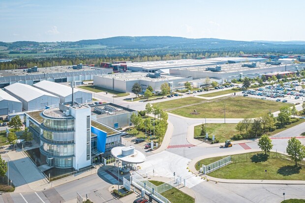 BMW do tří let investuje více než 100 milionů eur do centra pro testování baterií