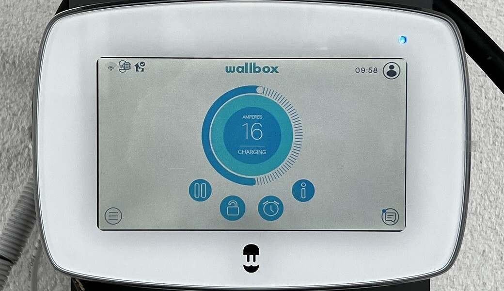 Wallbox Commander 2