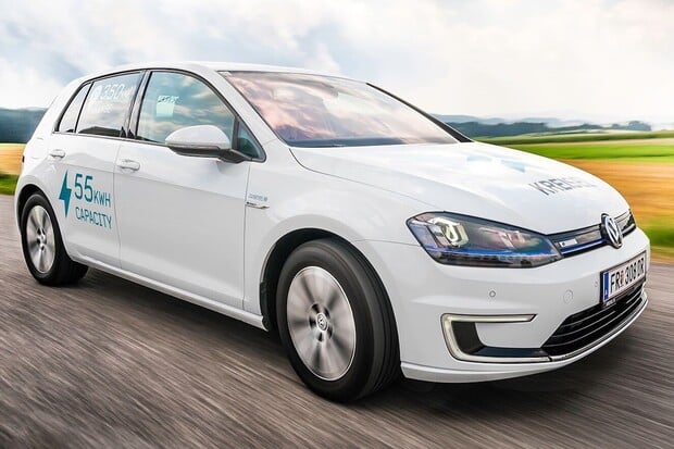 Volkswagen e-Golf může mít dojezd až 430 kilometrů
