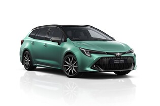 Toyota přichází s vylepšenou Corollou. Nabídne lepší pohon a bohatší výbavu